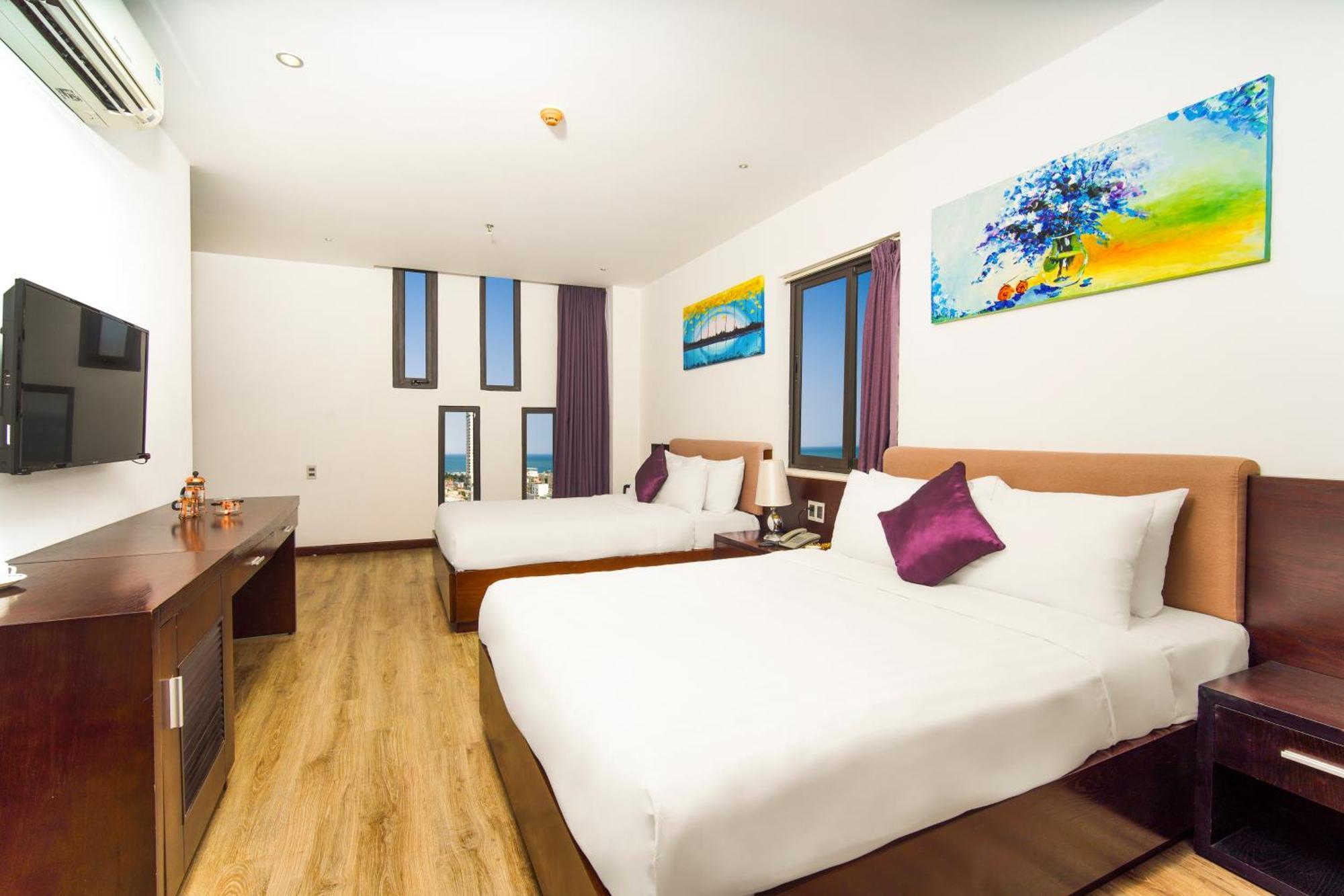 Golden Sun Apartment By New Sky Travel Дананг Екстер'єр фото