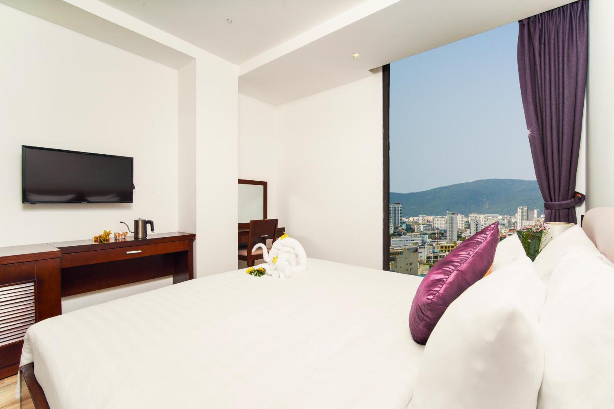 Golden Sun Apartment By New Sky Travel Дананг Екстер'єр фото