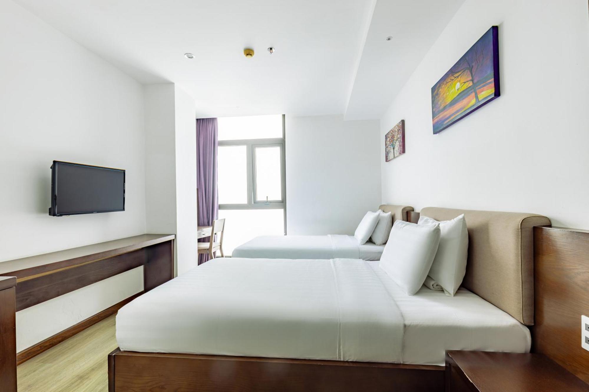 Golden Sun Apartment By New Sky Travel Дананг Екстер'єр фото