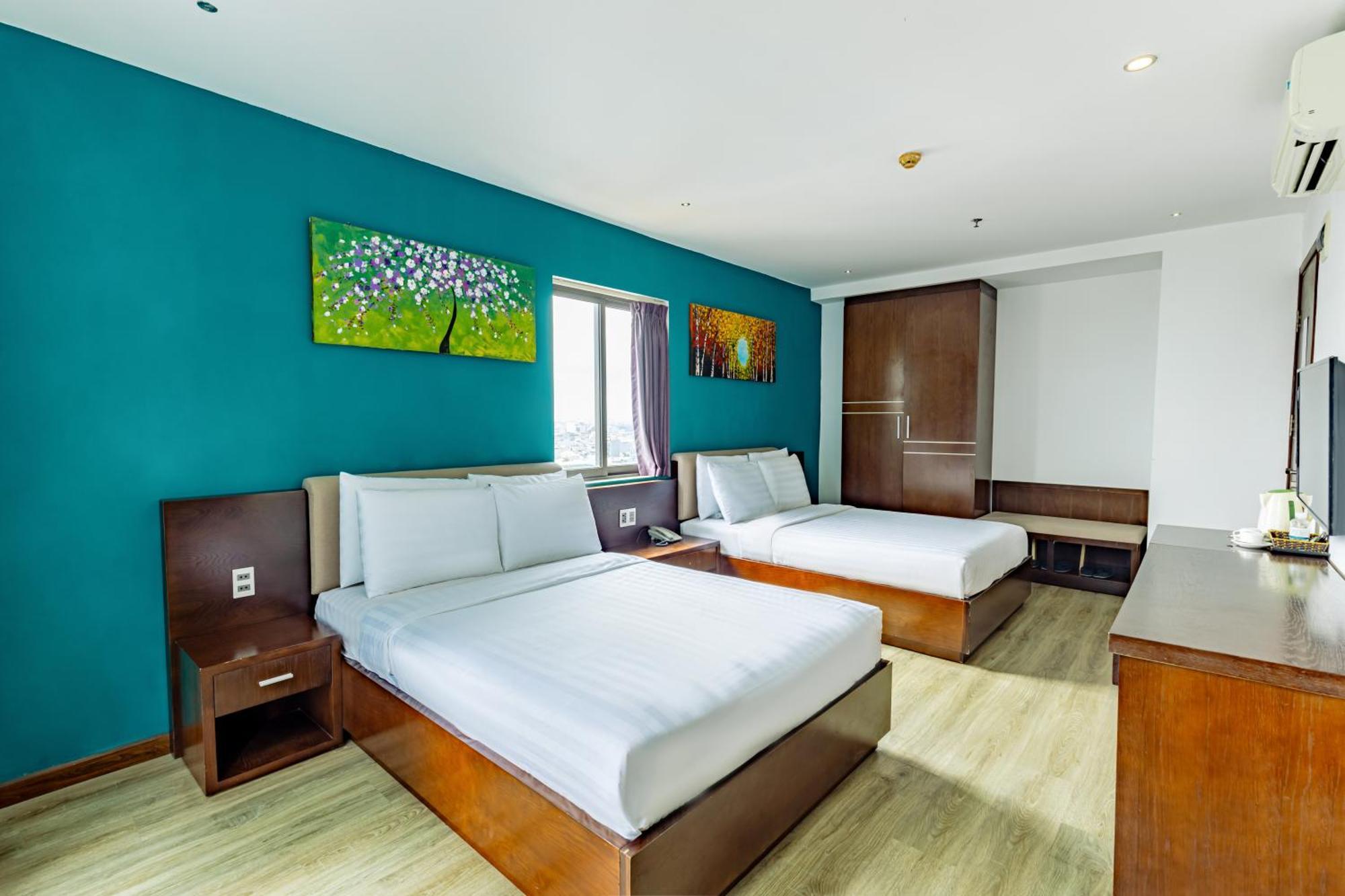 Golden Sun Apartment By New Sky Travel Дананг Екстер'єр фото